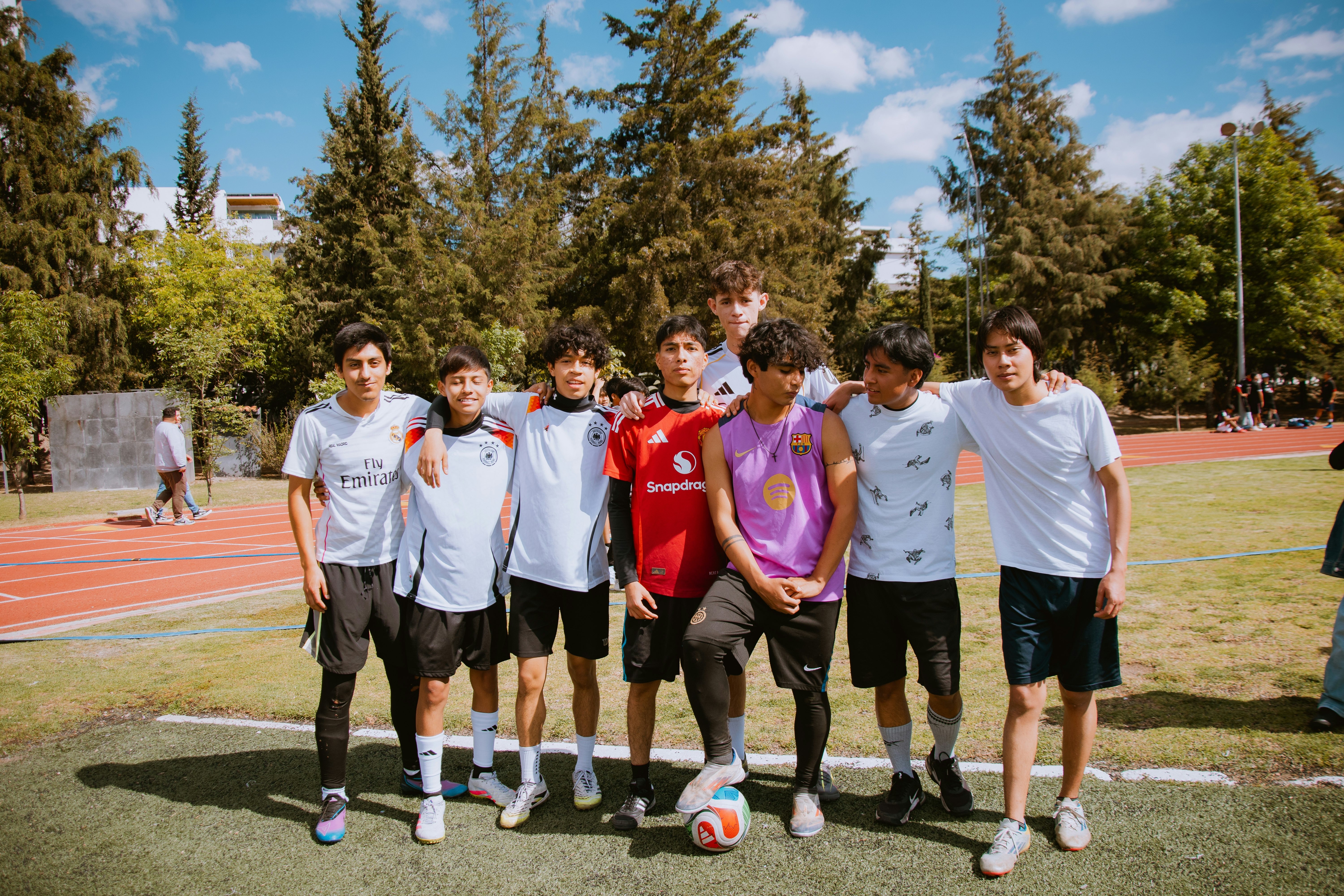 女排决赛-刁琳宇受伤无碍3-0上海 江苏胜场1-0夺冠军点