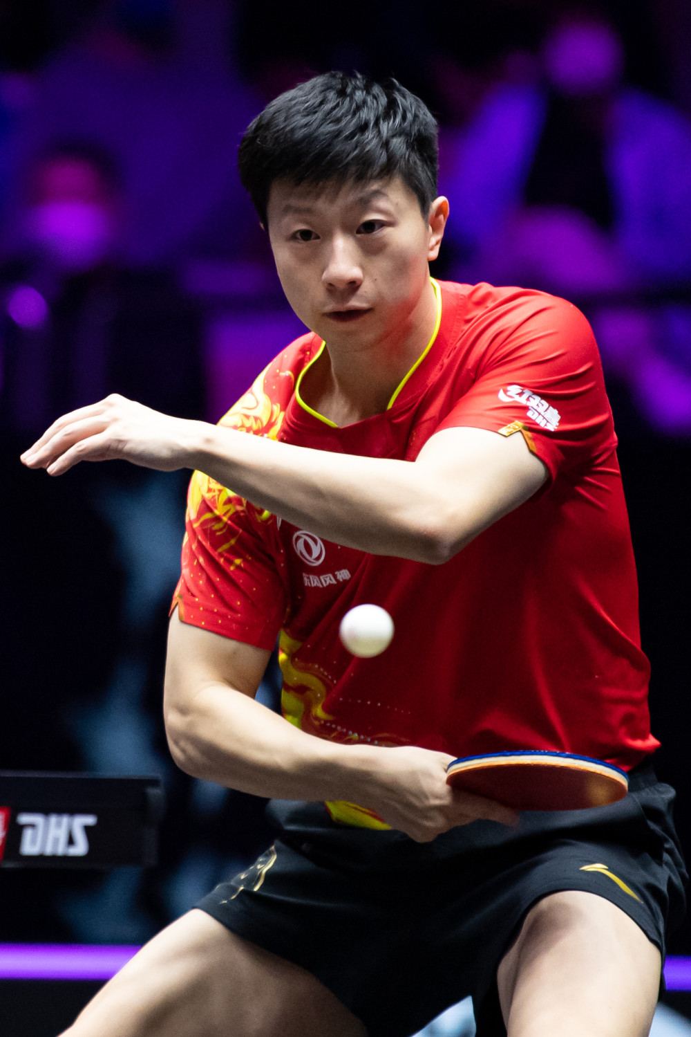 更不舒适的 更不舒适的