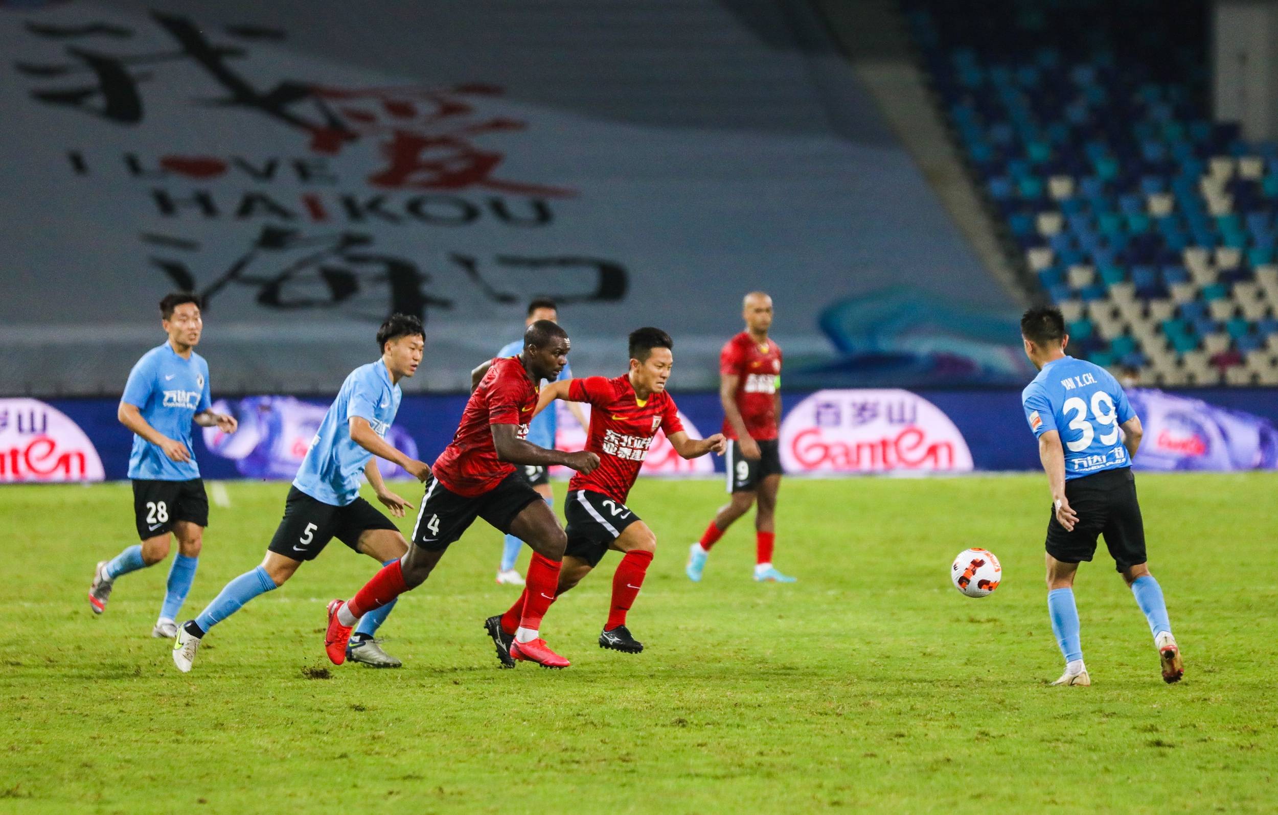 轻球员之间 轻球员之间